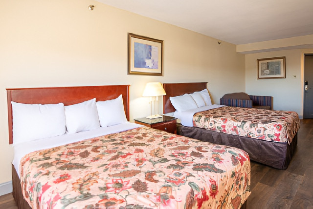 Dominion Inn  Suites Richmond Raceway